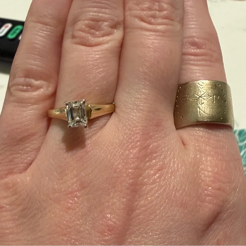 Wedding Ring Set - Picture 2 of 13